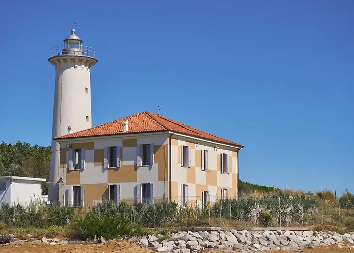 Poolside In Апартаменти Бібіоне